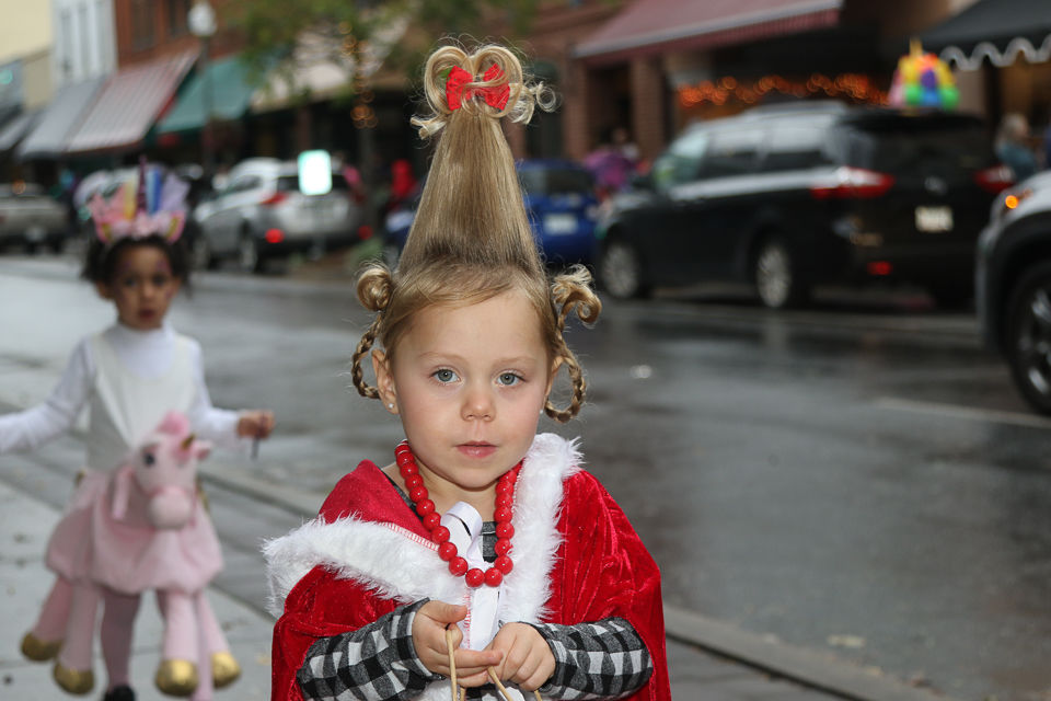 Halloween Trick or Treat Downtown Morganton 2019-9607.JPG